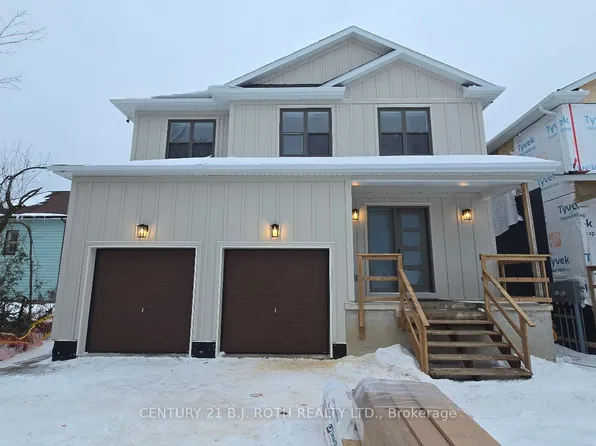 44 Calverley St, Orillia, ON