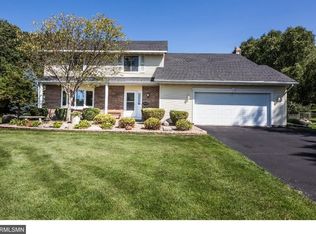 13615 Hanover Ct, Apple Valley, MN 55124