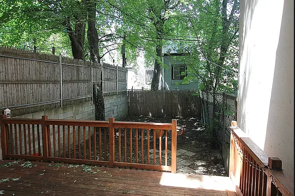 Rented by Hagstrom Management Inc | media 13