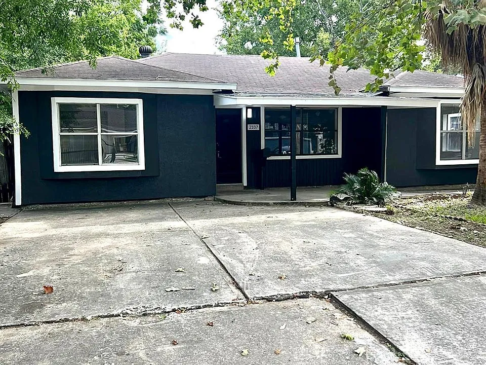 2107 Garvey Dr