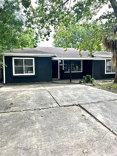 2107 Garvey Dr Photo 1