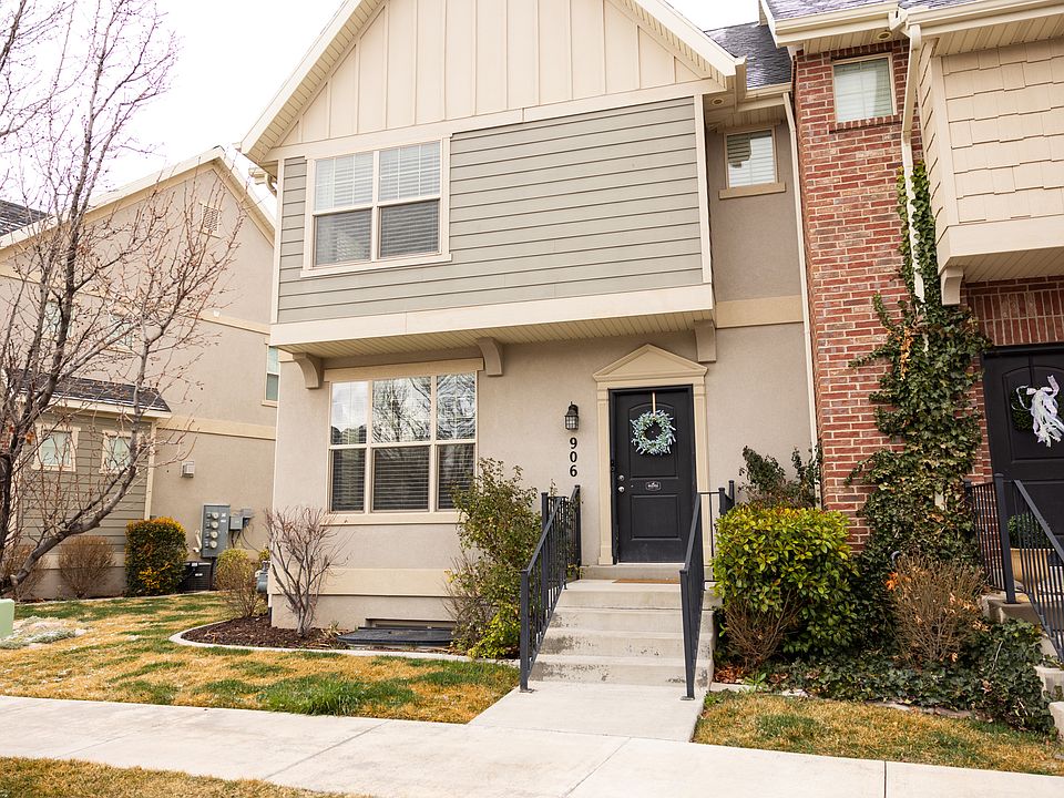 1st image of 906 S Crescent Way