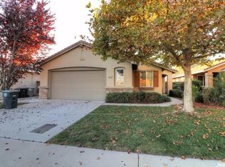 8452 Merry Hill Way, Elk Grove, CA 95624