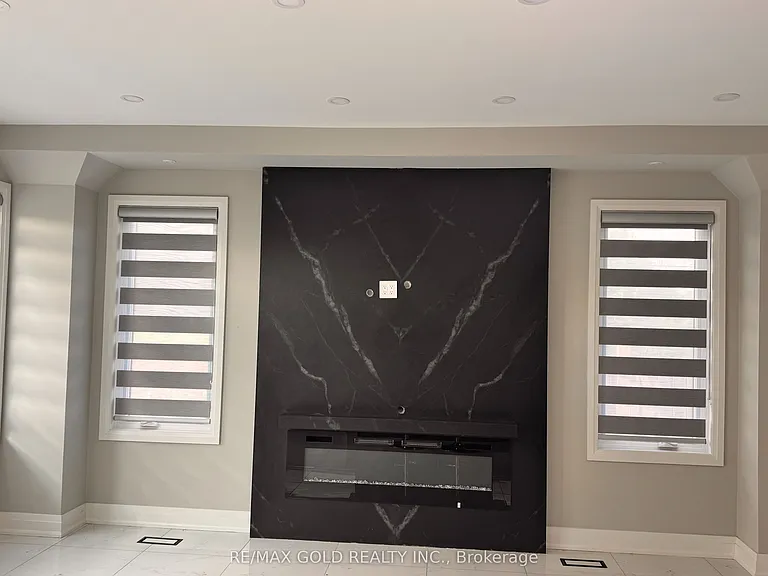 106 Woodward Ave — Photo 6