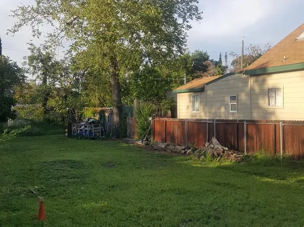 3541 7th Ave, Sacramento, CA 95817