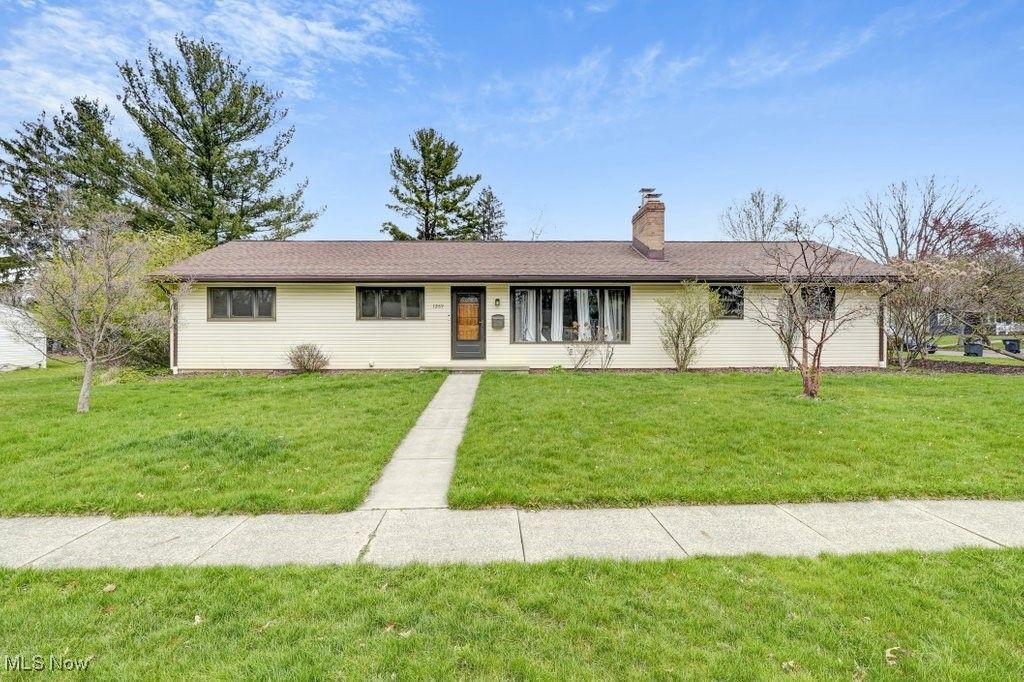 Real estate listing image