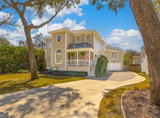 147 Harrison Pointe Dr, Saint Simons Island, GA 31522