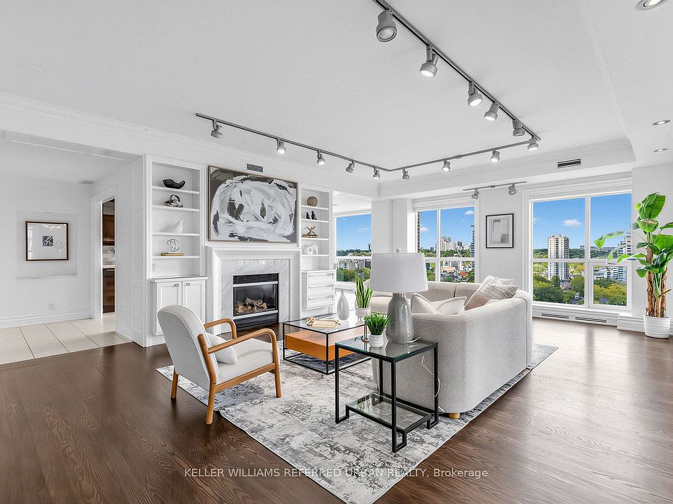 1st image of 38 Avenue Rd #1802