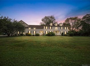 192 Sturges Ridge Rd, Wilton, CT 06897