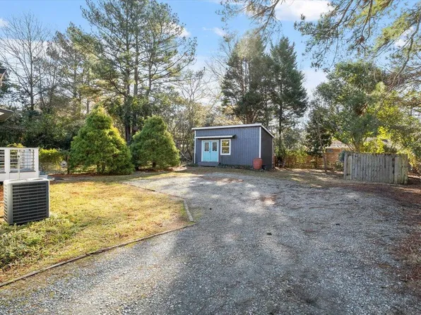 1005 W Main St, Carrboro, NC 27510