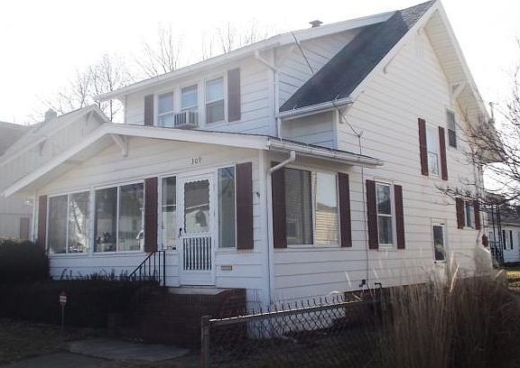 3rd image of 309 N Page Ave