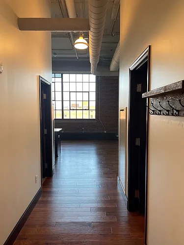 100 Walnut St #402 Photo 1