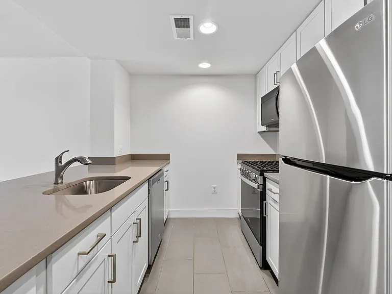 50 Florida Ave NE #209-1 — Photo 3