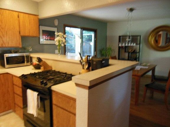5th image of 1225 SE Earthtone Ct