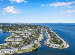 5164 Beach Dr SE APT B, Saint Petersburg, FL 33705