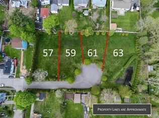 63 Garfield Ct, Bristol, RI 02809