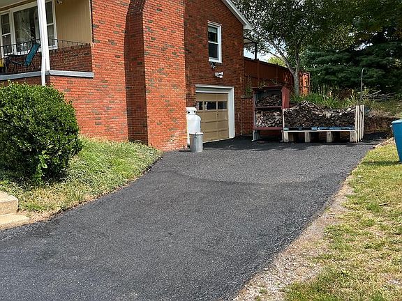 4th image of 11901 Phylane Dr