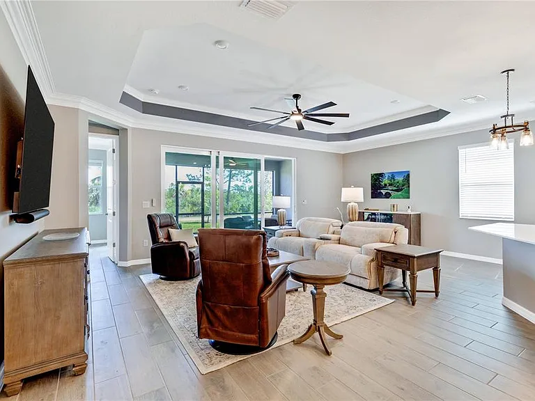 12584 Wellen Golf St — Photo 8