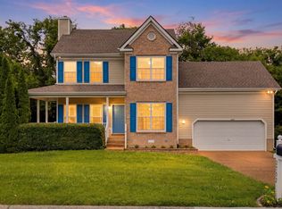 2752 Aston Woods Ln, Thompsons Station, TN 37179