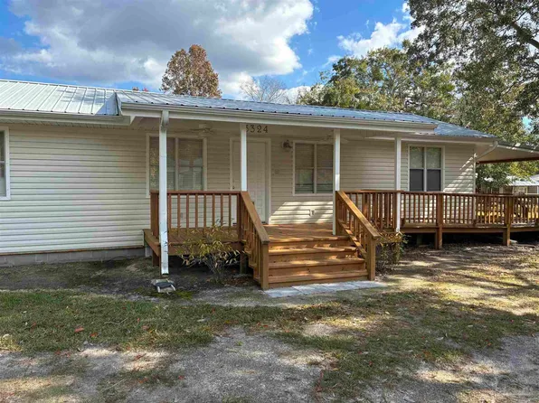 3324 Bonfire Dr, Milton, FL 32583