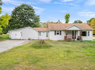987 Upper Maple St, Killingly, CT 06241