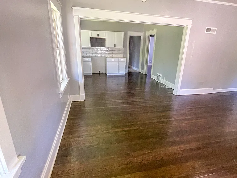 8316 Highland Ave — Photo 4