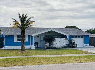 5306 Casino Dr, Holiday, FL 34690