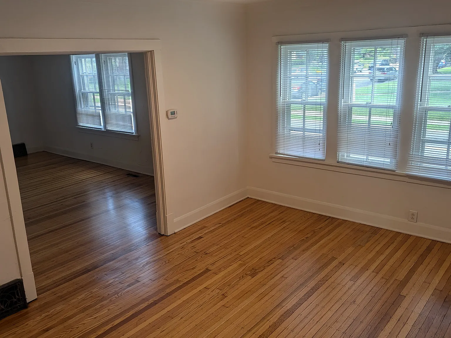 5163 Park Ave — Photo 4