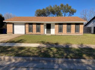 422 Southlake Dr, Forney, TX