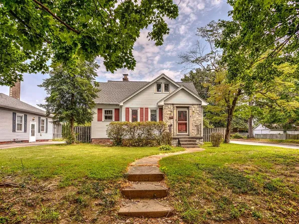 916 S Villa Dr, Evansville, IN 47714
