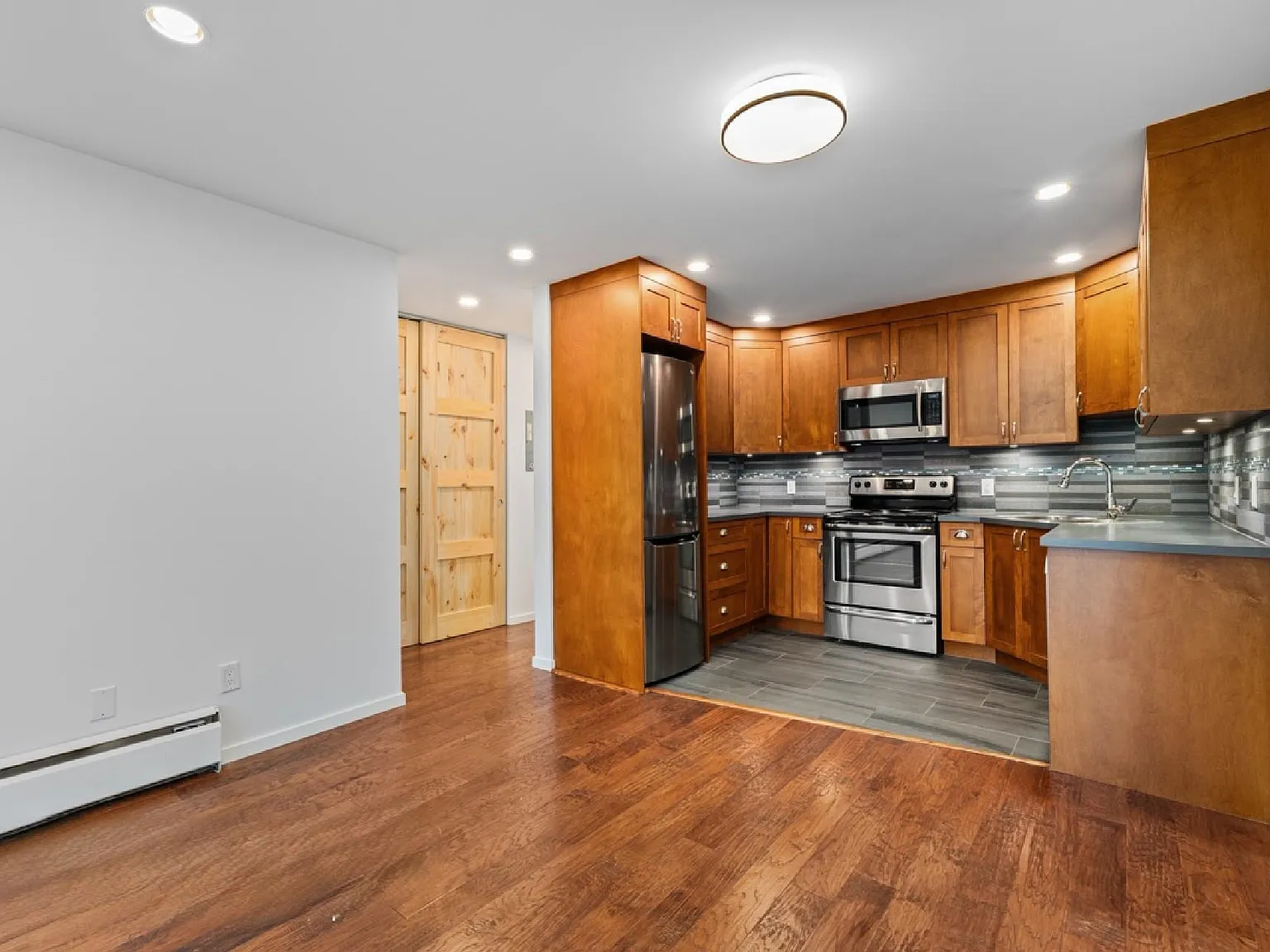 1 bed, 597 sqft, $2,500 — Photo 1