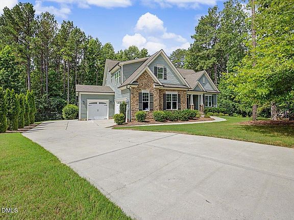 2nd image of 53 Spring Hollow Ct