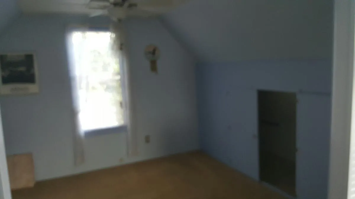 Second area for office/computer/lounge area