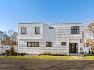 9 Pheasant Run, Quogue, NY 11959