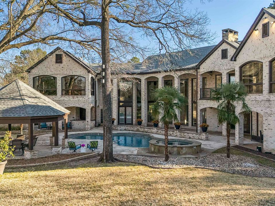 1st image of 7104 Gleneagles Dr