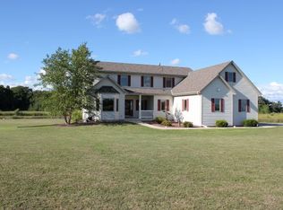 22600 Casandra Ct, Kansasville, WI