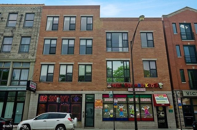 1st image of 1064 N Milwaukee Ave #2W