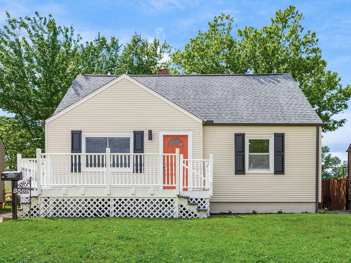 Primary listing photo