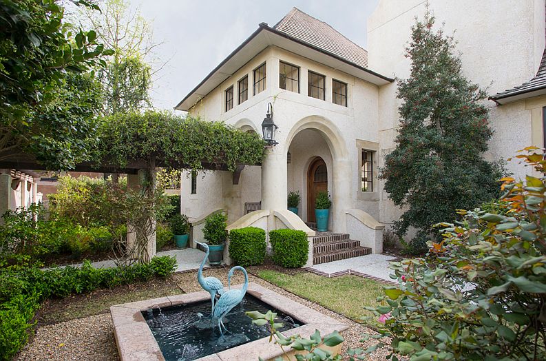 1st image of 222 Beauty Berry Ct
