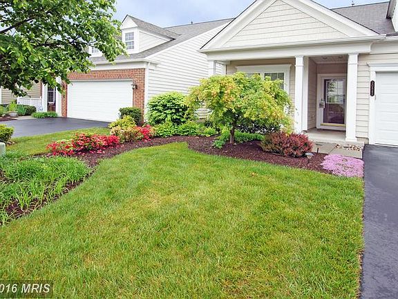 2nd image of 20842 Adams Mill Pl