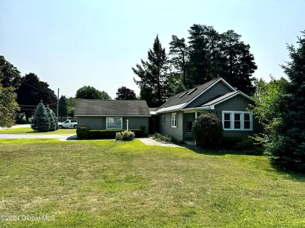803 S Holmes Street, Glenville, NY 12302