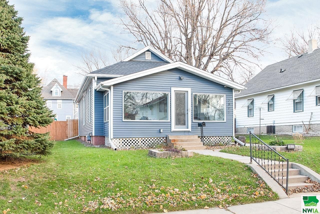 3805 5th Ave, Sioux City, IA 51106 Zillow