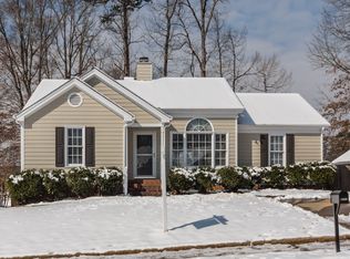 6113 Sweden Dr, Raleigh, NC 27612