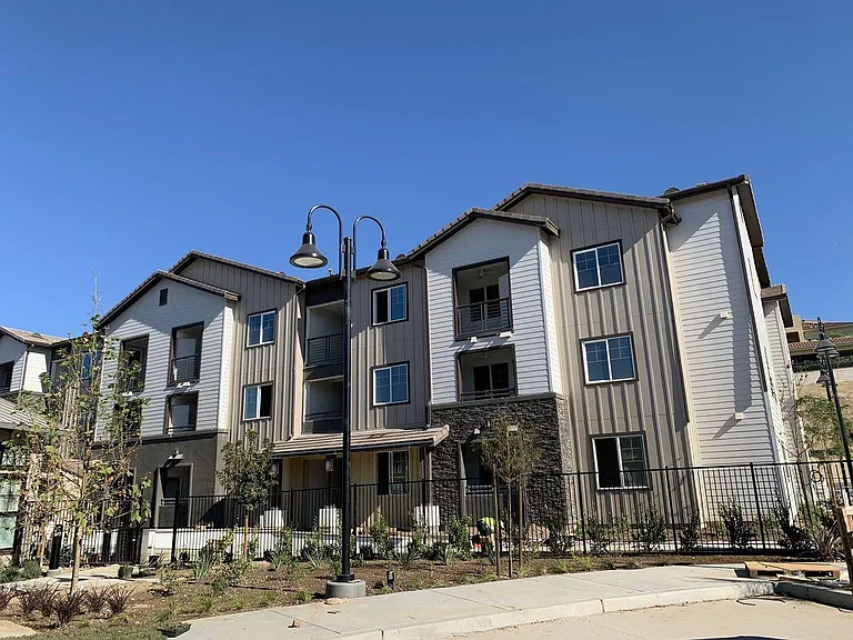 The Vineyards Apartments — Photo 14
