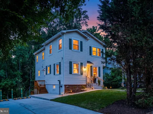 4031 18th St S, Arlington, VA 22204