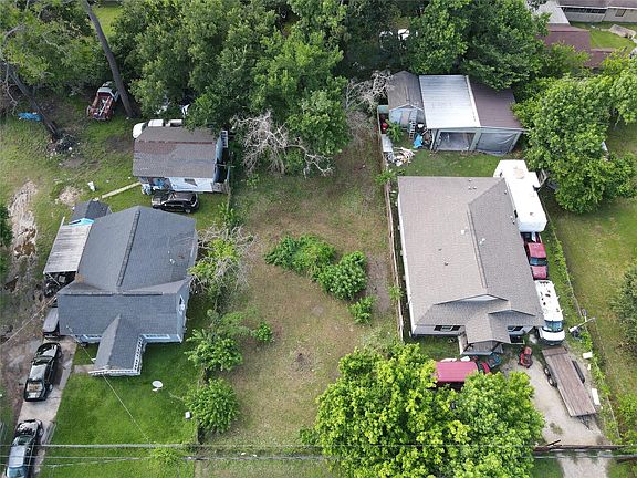 4th image of 8133 Gallahad St