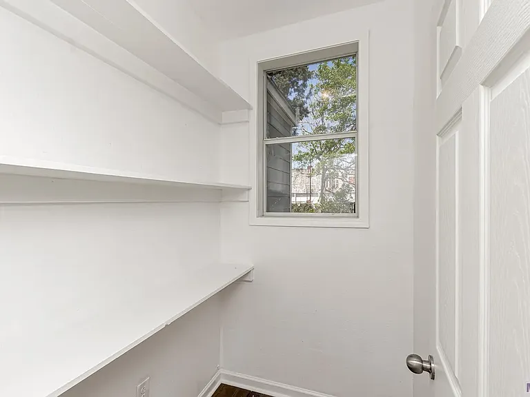 2605 Adams Ave — Photo 18