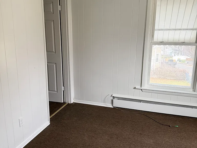 33 Pilgrim Ave — Photo 16