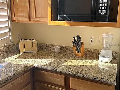 2 bed, 1159 sqft, $1,750 — Photo 4