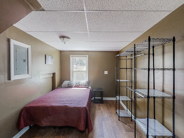 Botany Dr — Photo 1